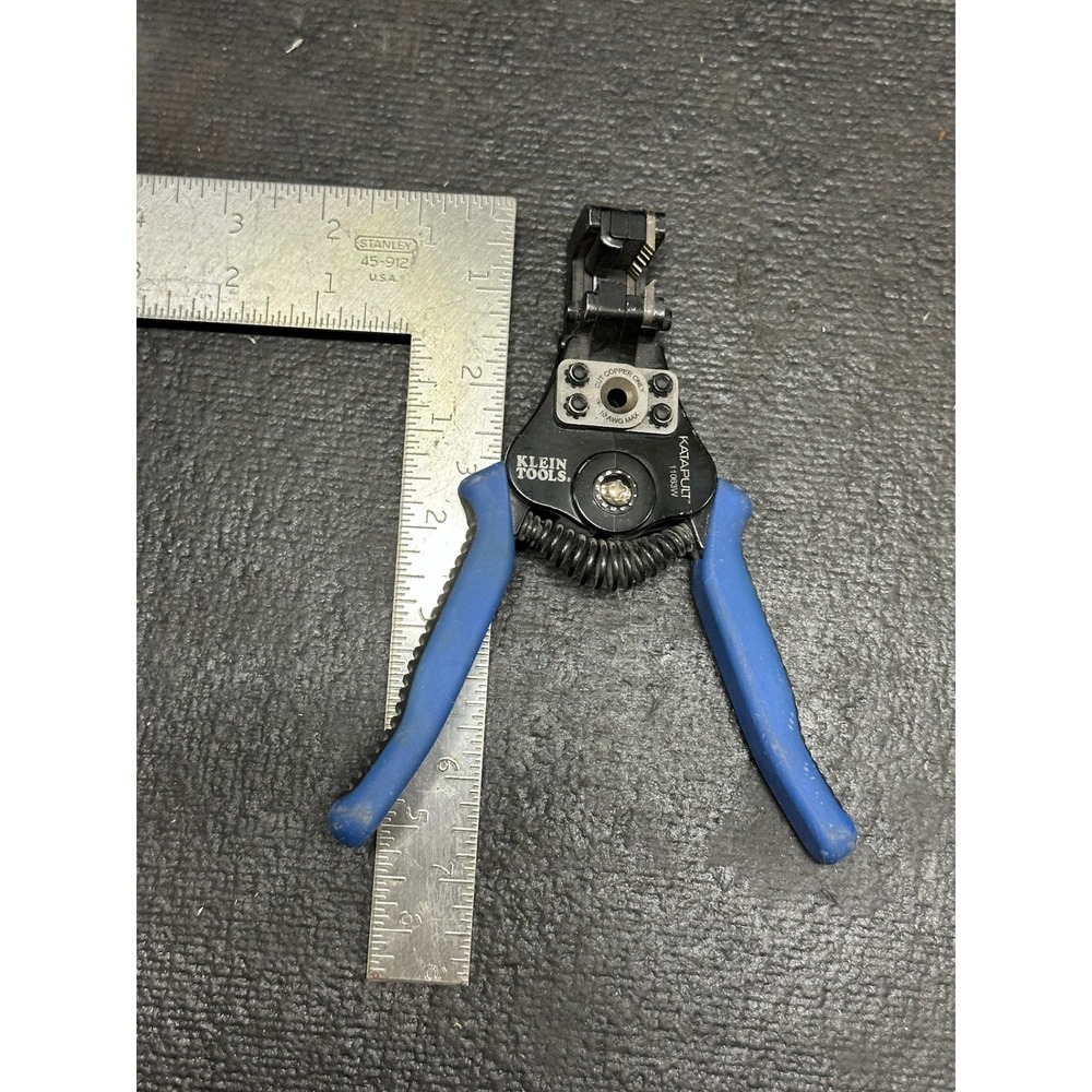 Klein Tools Katapult Wire Stripper Cutter 8-22 AWG 11063W Blue Handles